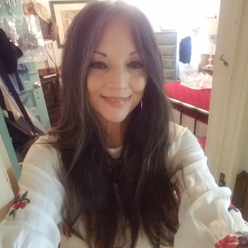 Meet your Posher, Judith